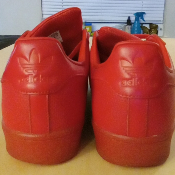 All Red Adidas ORIGINAL (Shell-toes) - Picture 6 of 6